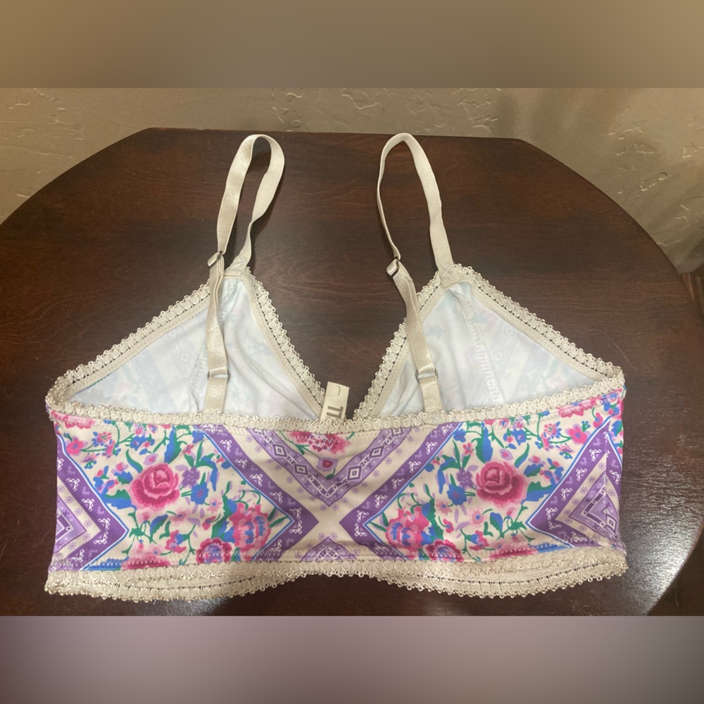 Spell Mary Kate Babushka Bralette, Size Large - Picture 5 of 8